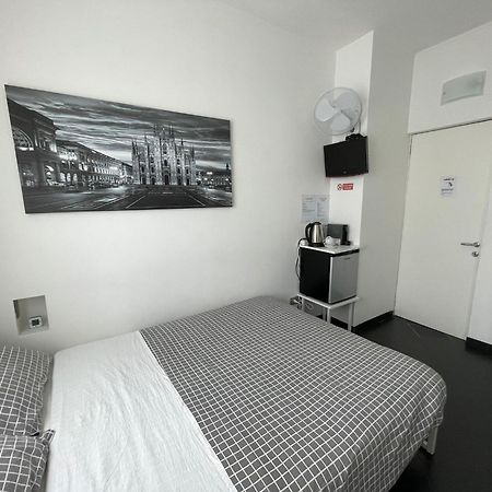 A Casa Di Ara Hotel Milan Room photo